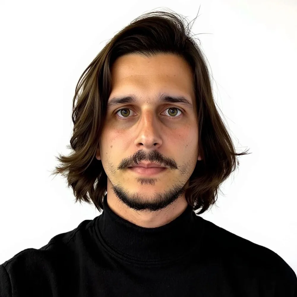 Pedro Grisotti, Graphic Design at Dip Studio
